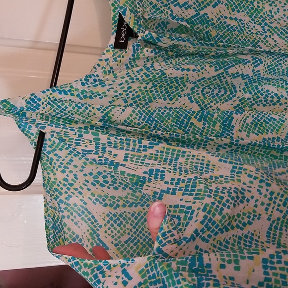 Bebe silk snake print top - Picture 4 of 7